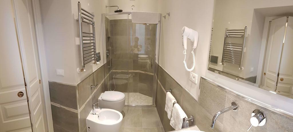 Roman Suite Guest House Bed & Breakfast Rome
