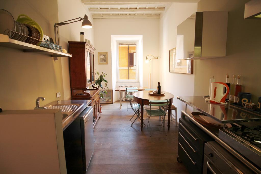 Trevi Fountain 2br Apartment *