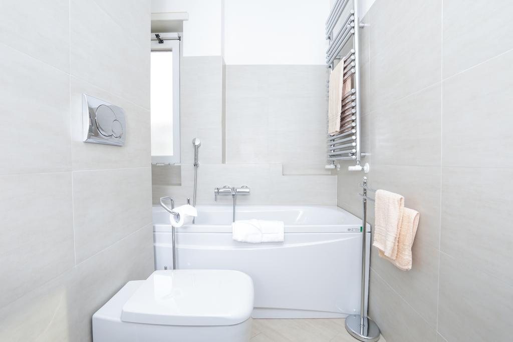 St. Peter Terrace Apartment *