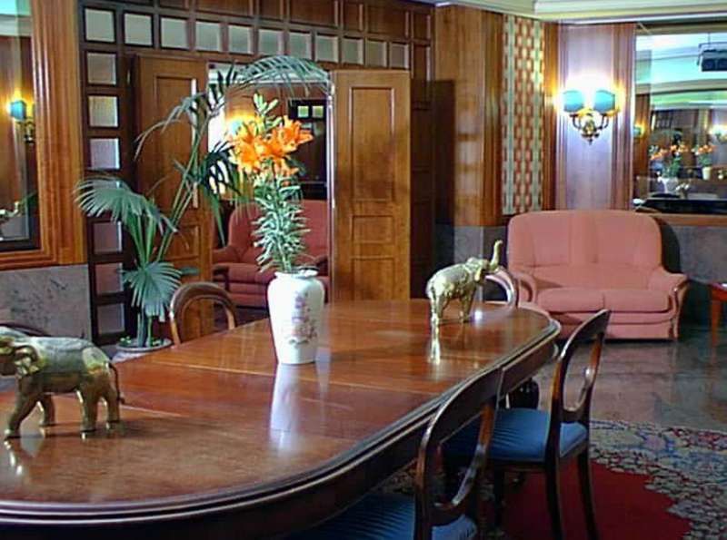 Hotel Galles 3*