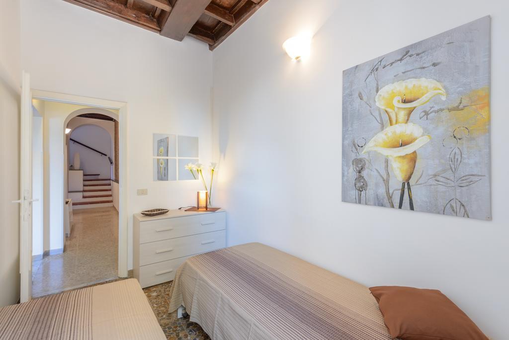 Apartment Appartamento Castel Sant'Angelo *