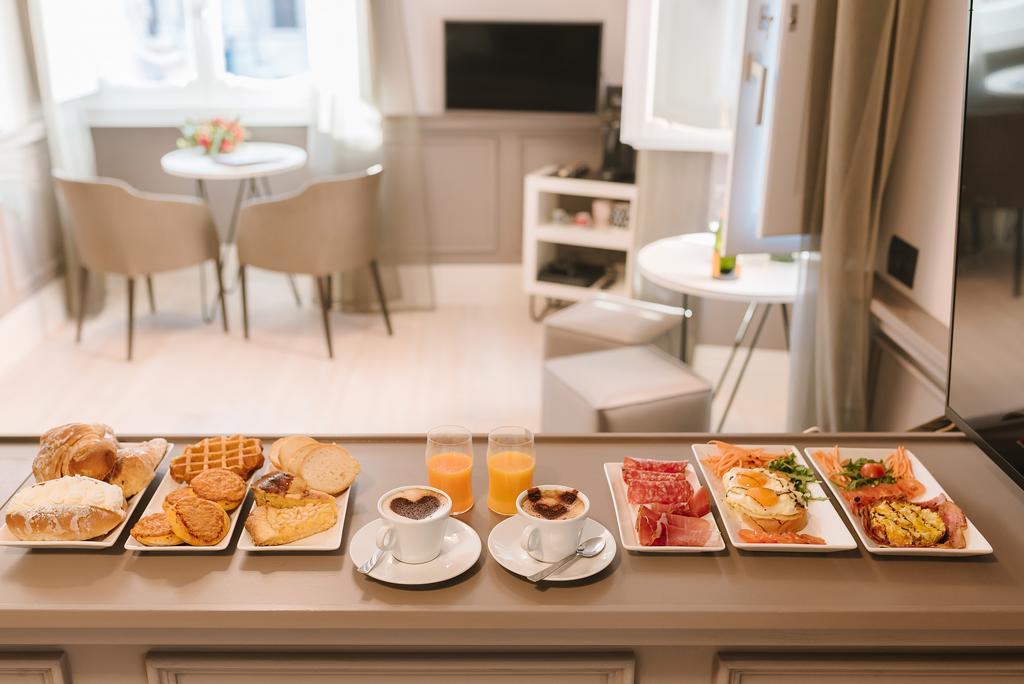 Rhea Silvia Luxury Navona Guest house