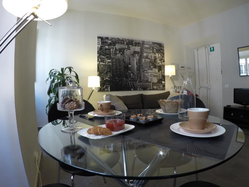 Banchi Vecchi Ny Apartment *