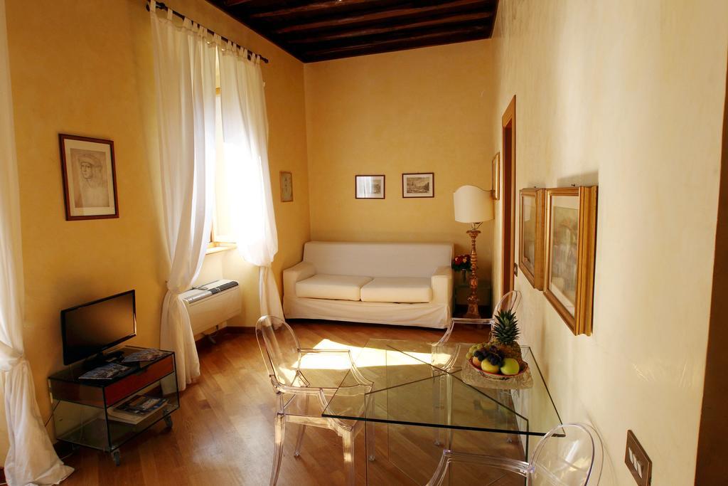 Domus Pellegrino Holiday home Rome
