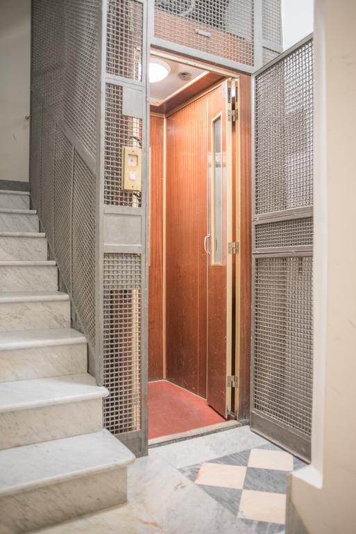 Apartment Frattina De Luxe Rome