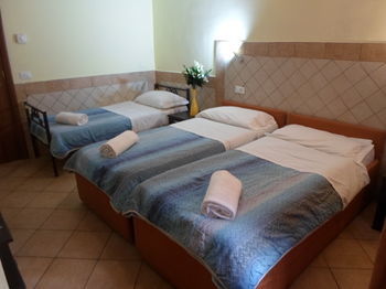 Stargate Hotel 3*