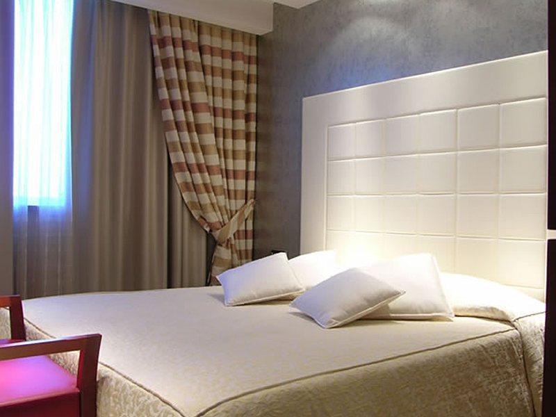 Hotel Papillo & 4*