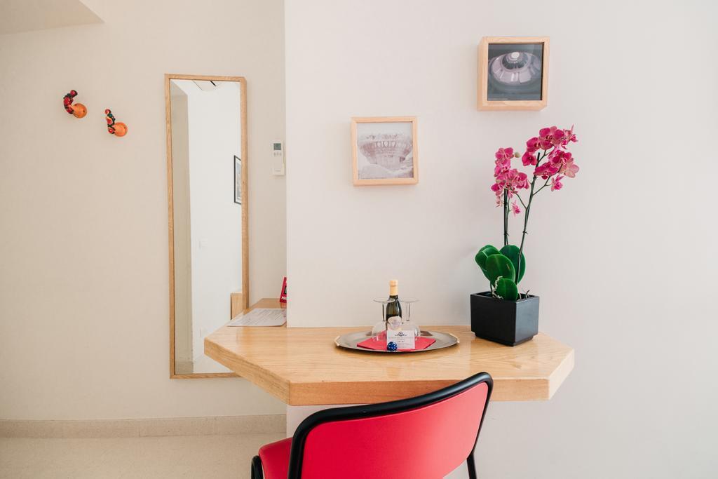 Adriano Augusto Bed & Breakfast Rome