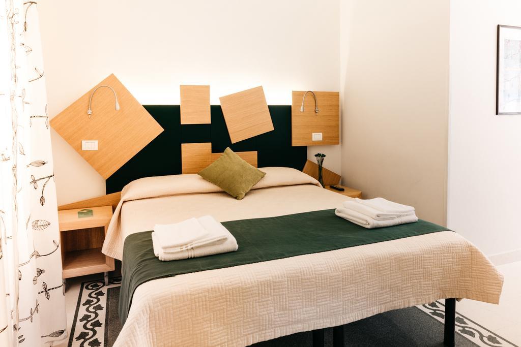 Adriano Augusto Bed & Breakfast Rome