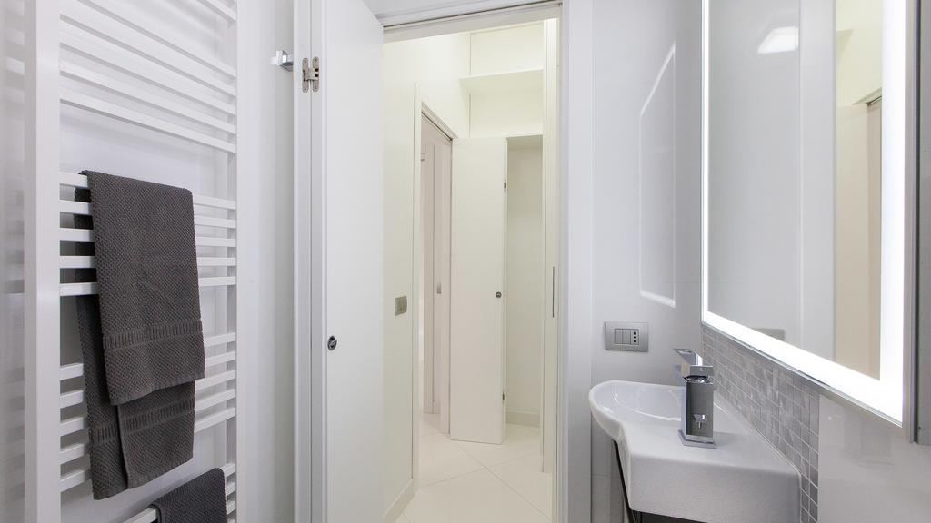 Vittoriano Apartments *