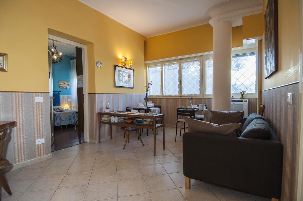 Passeggiate Romane Bed & Breakfast Rome