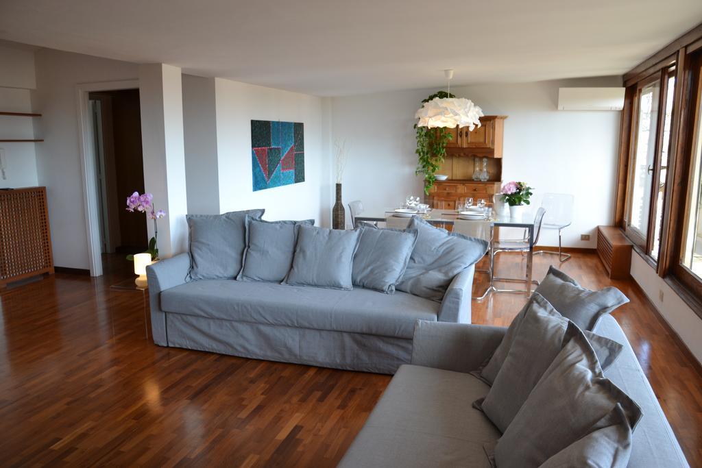 Penthouse Cardello Colosseum Apartment