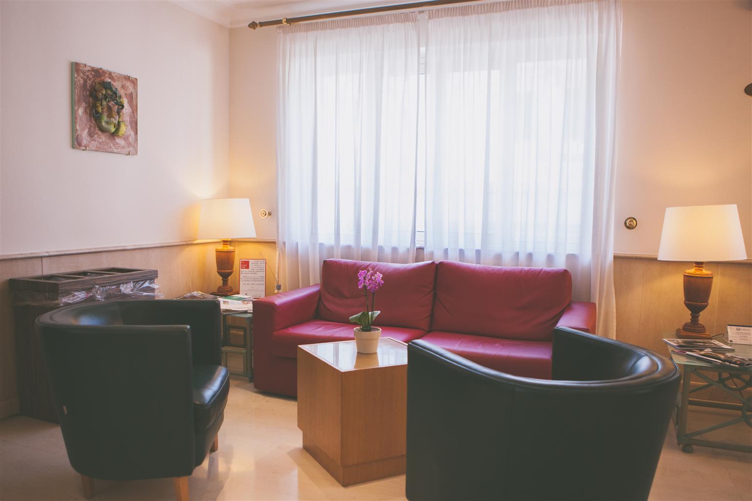 Hotel Western Globus 3*