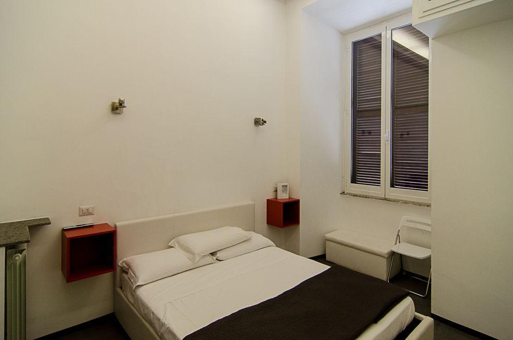 We Love Roma Guest House Guest house Rome