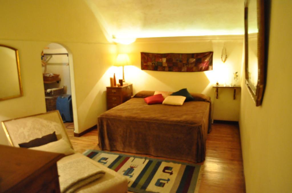 Onofrio Flat Roma