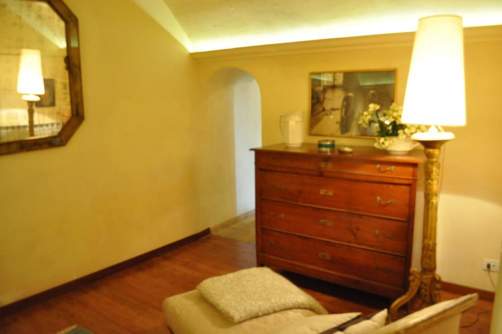 Onofrio Flat Rome