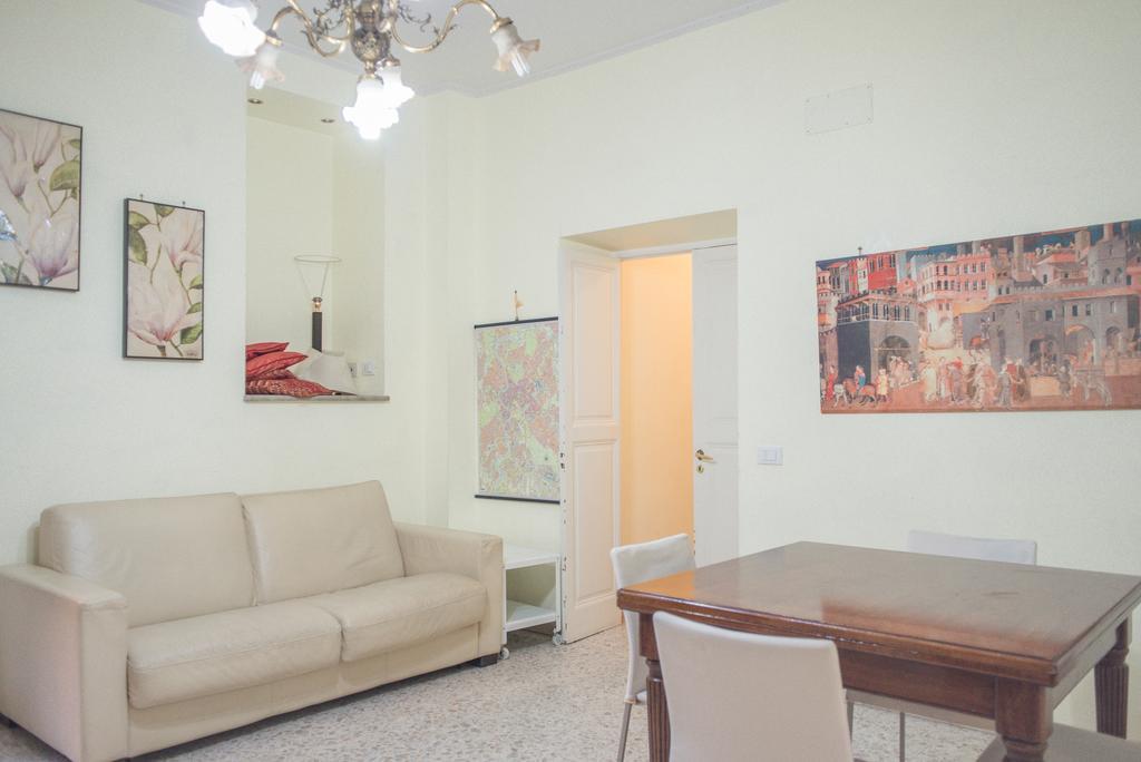 Frattina De Luxe Apartment