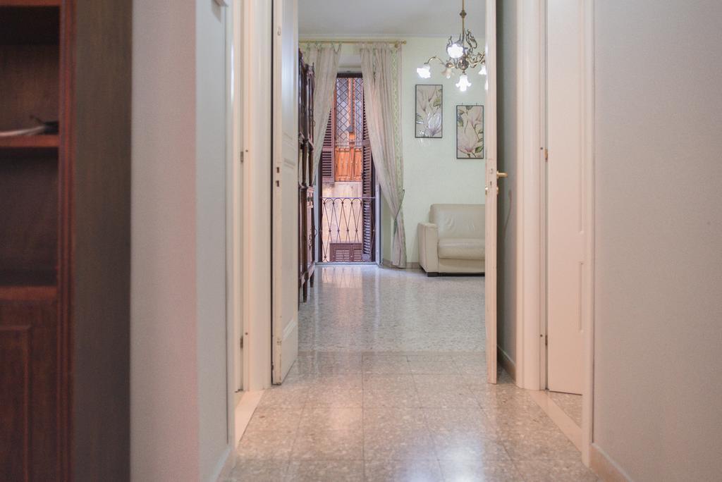 Apartment Frattina De Luxe Rome