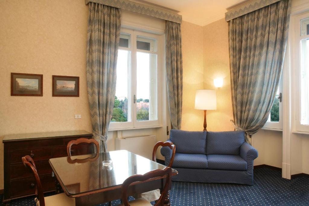 Aldrovandi Hotel 4*