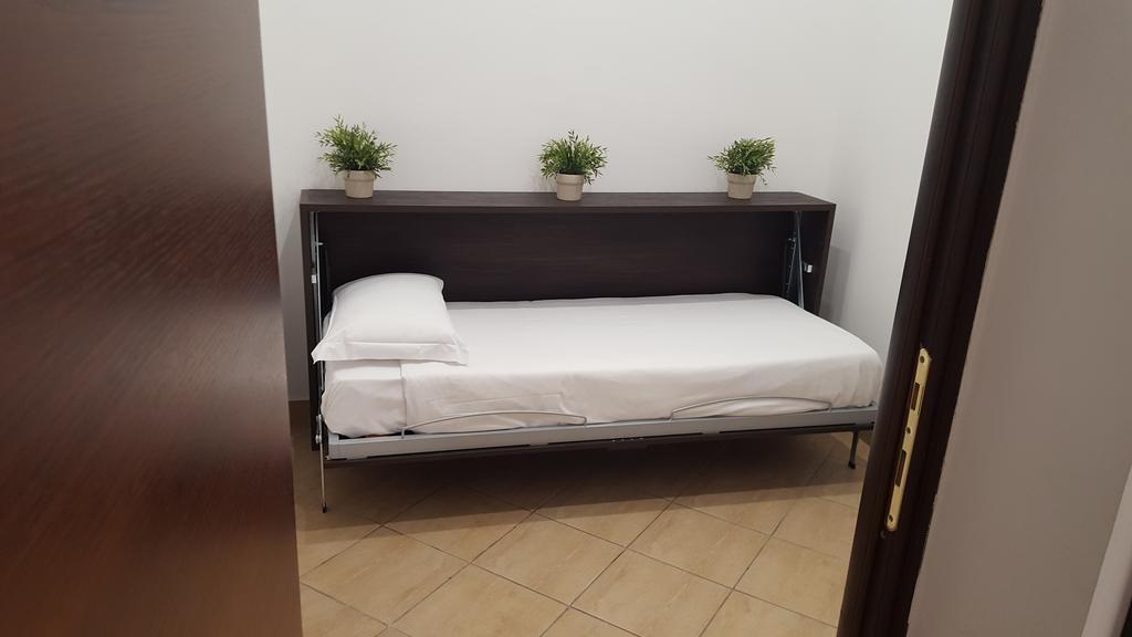 Una Finestra Su Monti Rome
