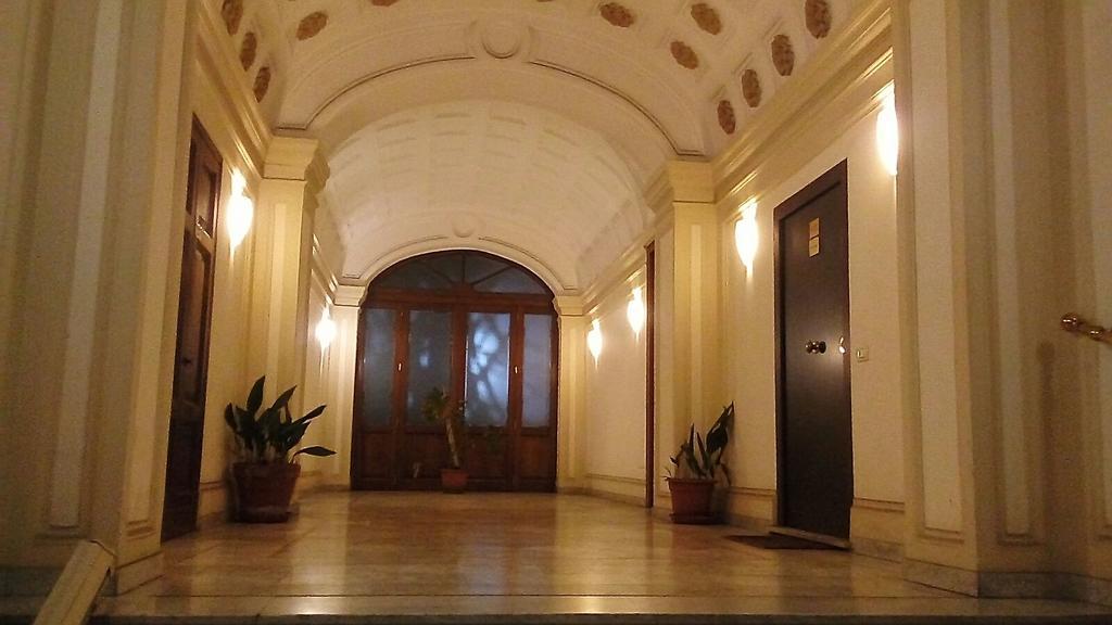 Laterani Dfm 2* Rome