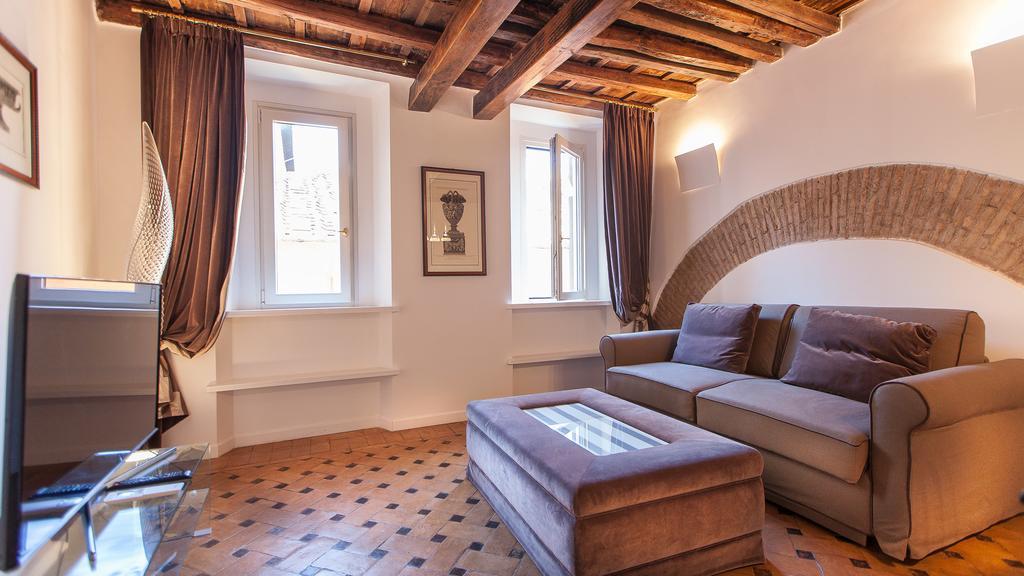 In - Scala Apartment *