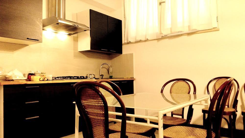 Warehouse 47 Guest house *