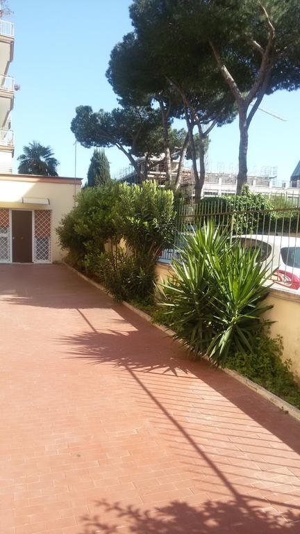 La Casetta Gialla Di Edoardo Apartment *
