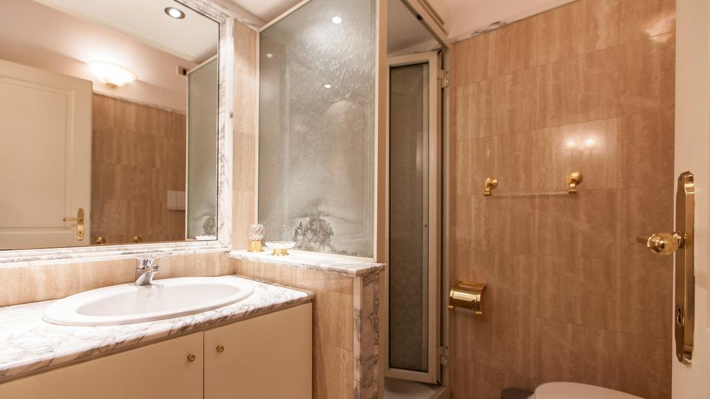 In - Gambero Apartment Rome