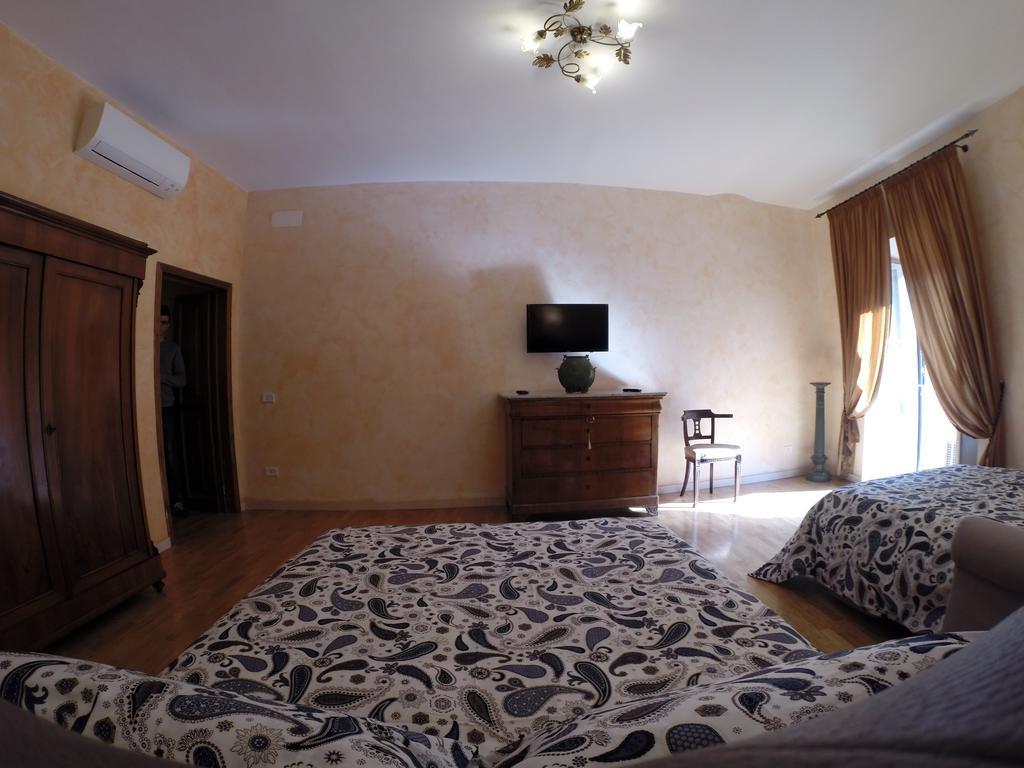 Pantheon Old Apartment *