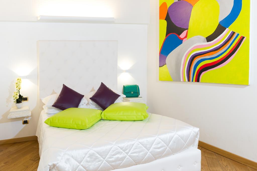 Domus Spagna Capo Le Case Bed & Breakfast Rome