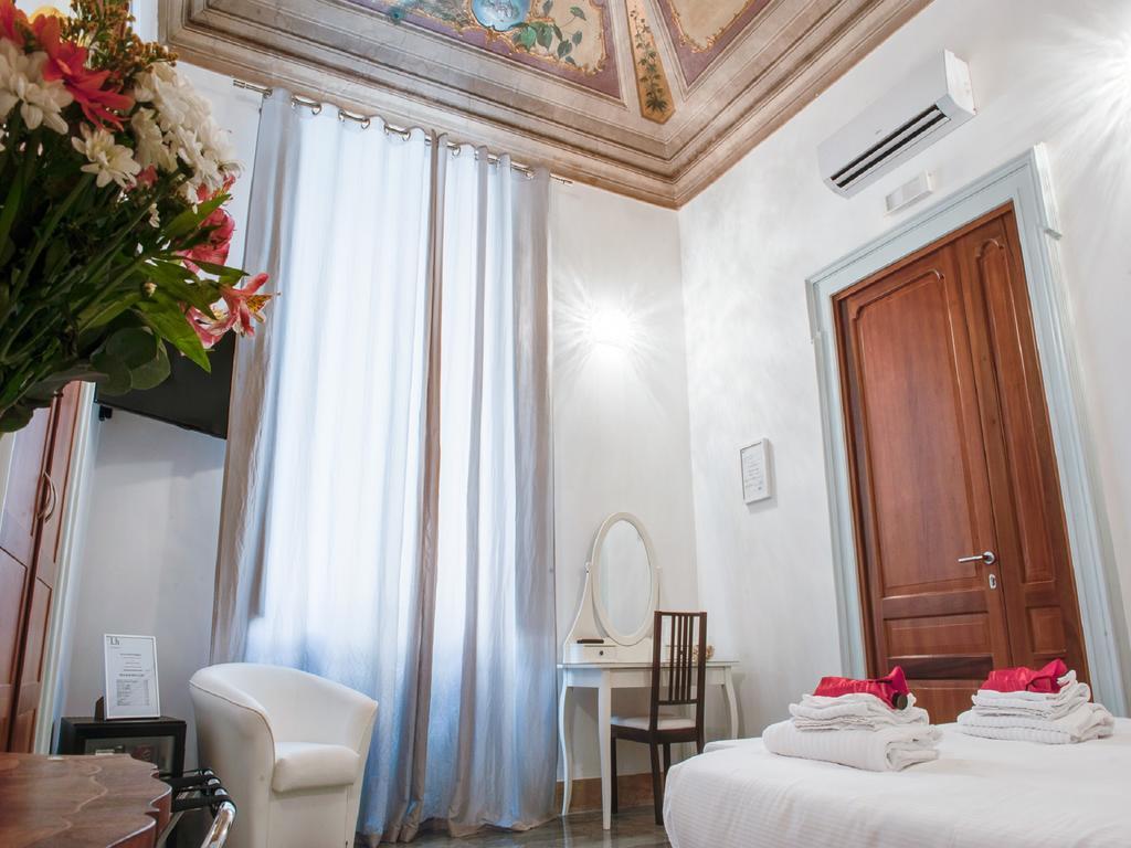 Lh Royal Terrace Guest house