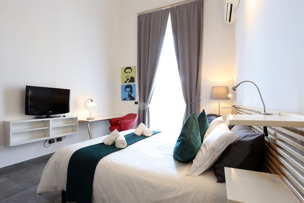 Guest house Mr Frills 2*
