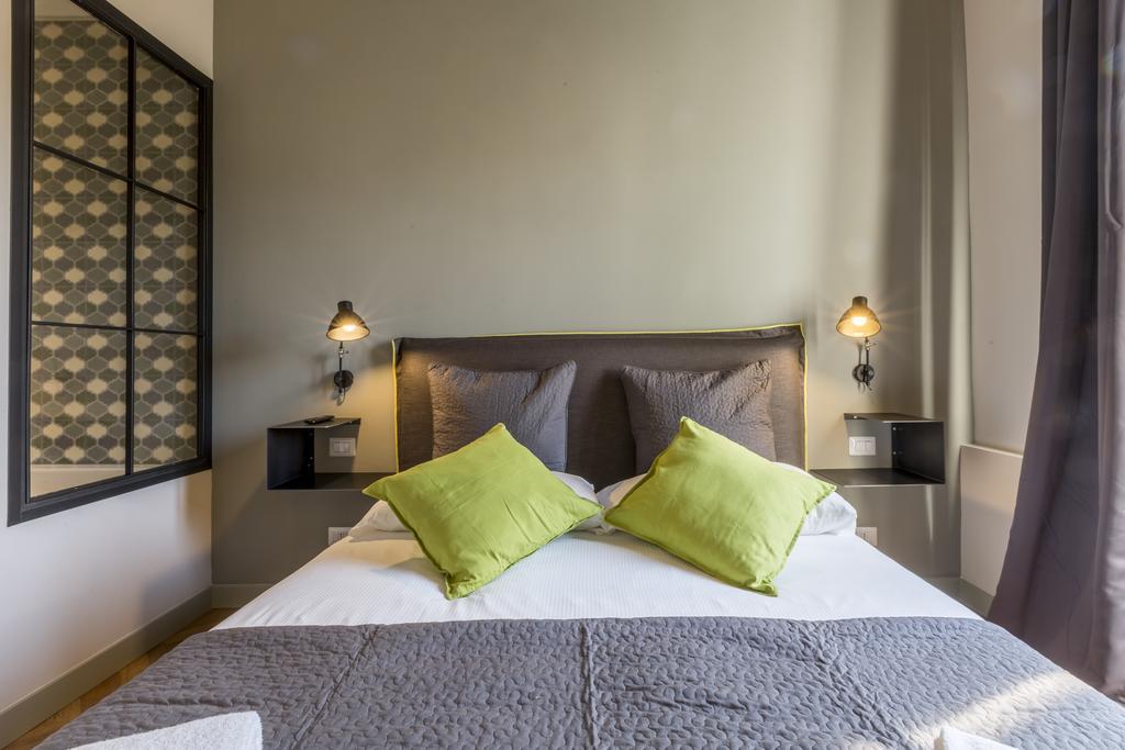 Apartment Eve Penthouse Colosseo *
