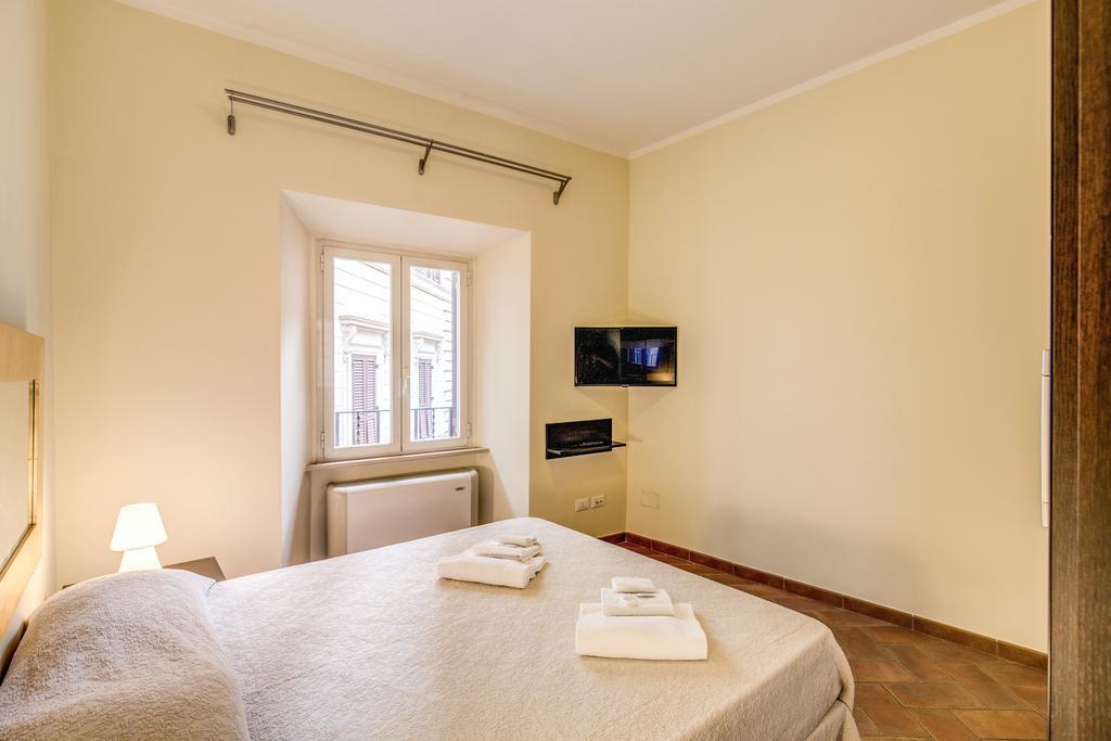 Apartment Appartamento Via Del Monte Della Farina Rome