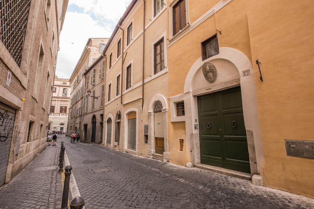 Apartment Appartamento Via Del Monte Della Farina Rome