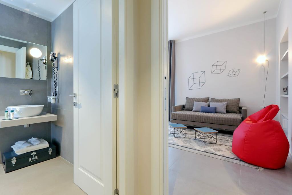 Propaganda Apartment *
