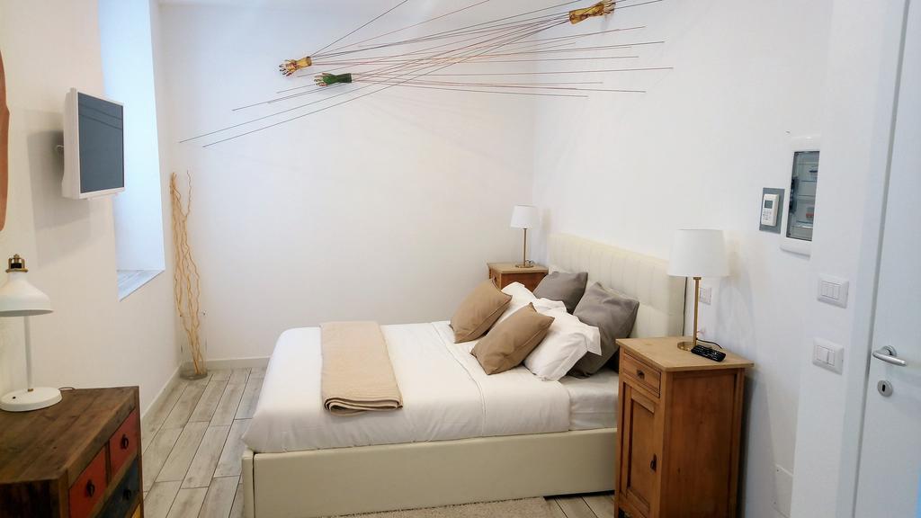 Momahostel * Rome