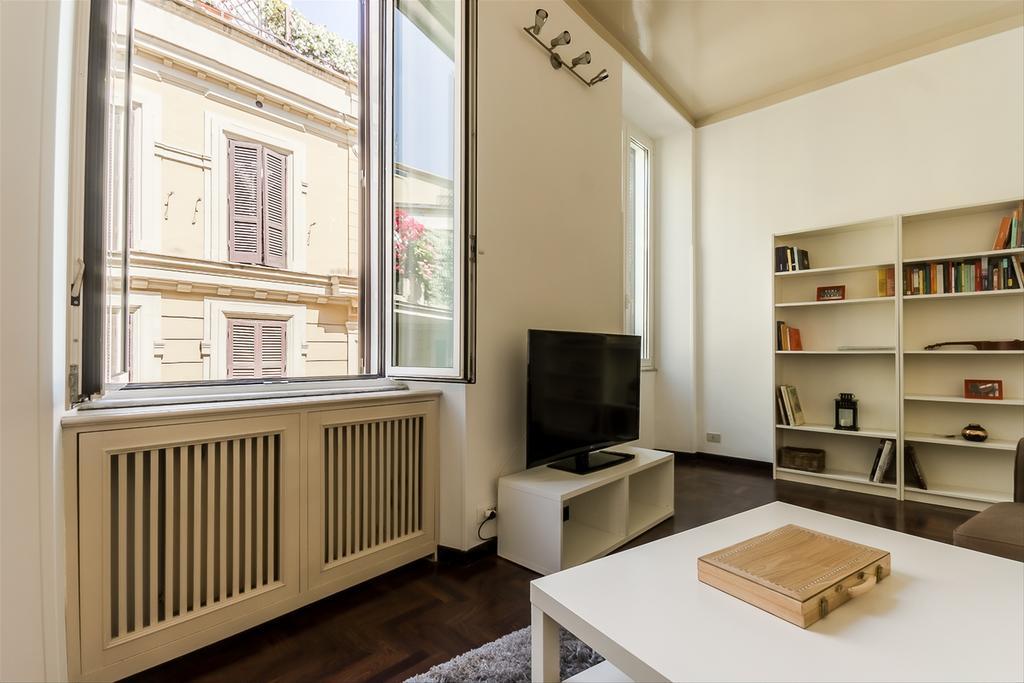 Palazzo Borghese Lovely Flat Appartamento Roma