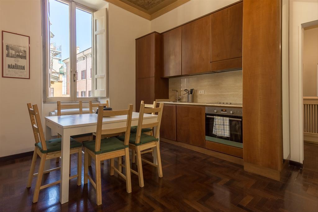 Palazzo Borghese Lovely Flat Appartamento