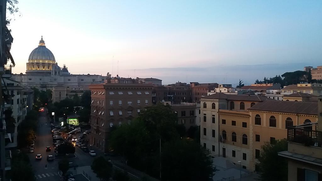 S. Pietro Terrace 2* Rome