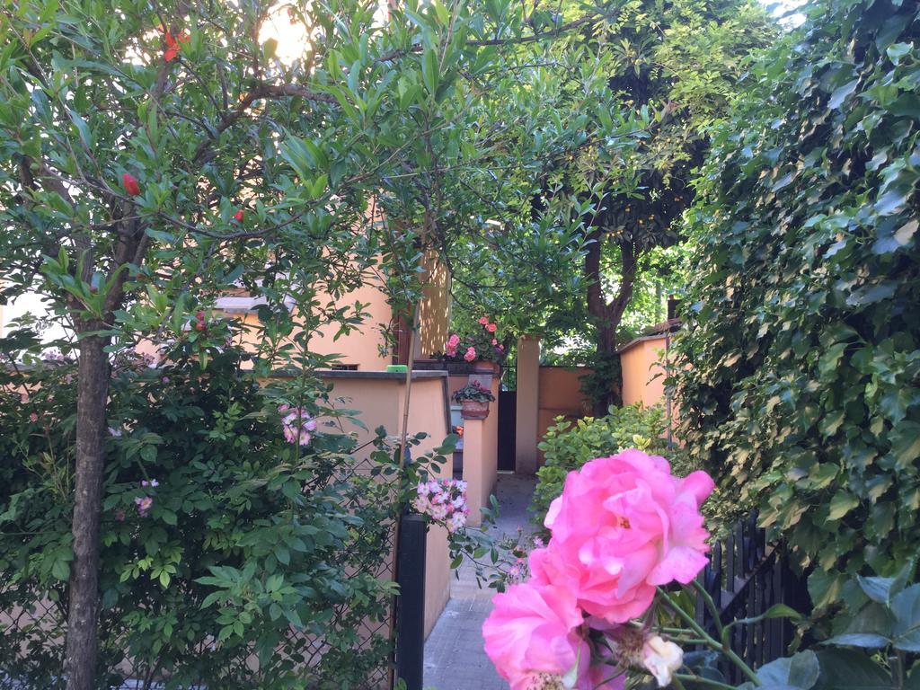 Gianicolo Penny's Garden Rome