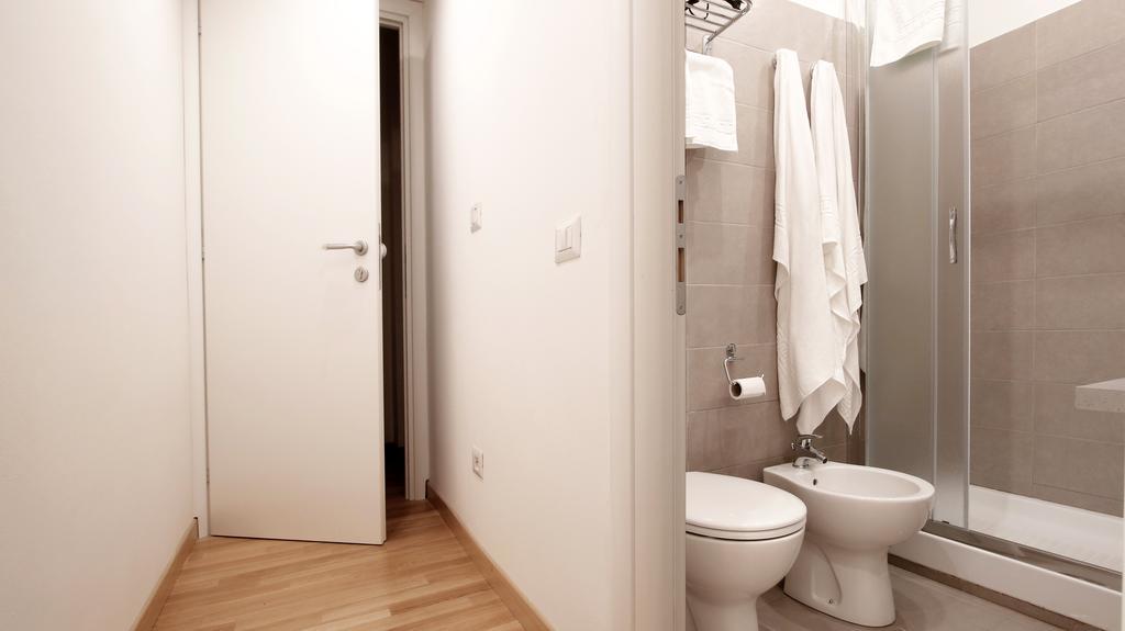 Guest house Domus Flaviae 2*