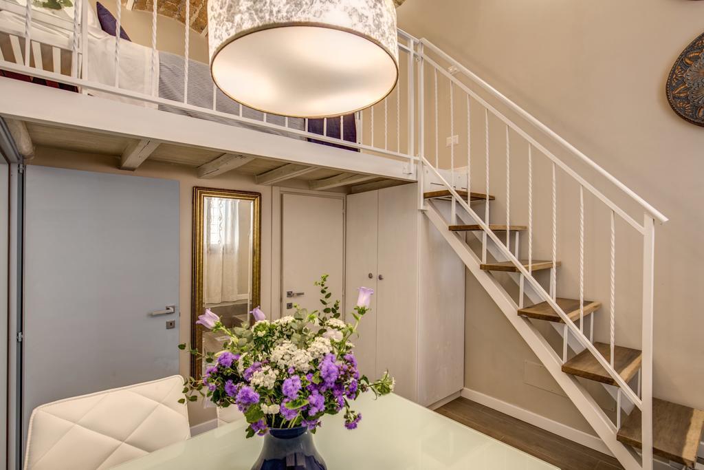 Domus Urbana Apartment