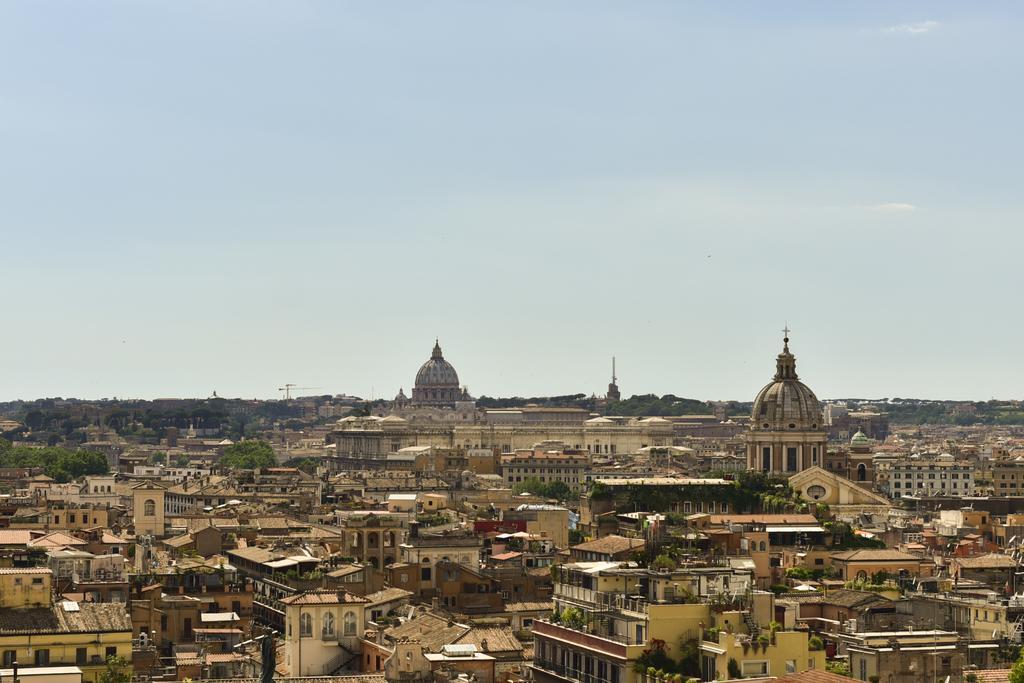 Prince's Penthouse Piazza Di Spagna Holiday home