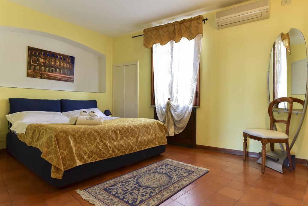 Holiday home Prince's Penthouse Piazza Di Spagna
