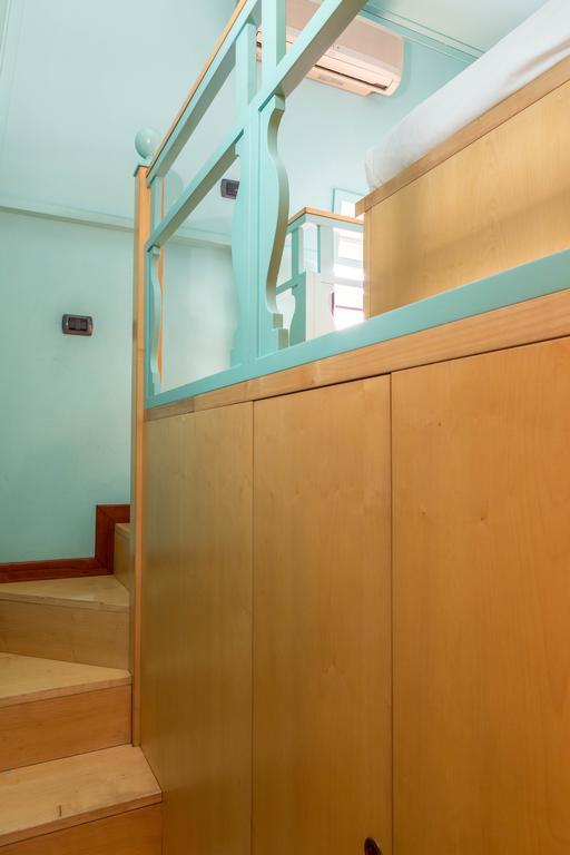 Apartment Friendly Domus Al Colosseo *