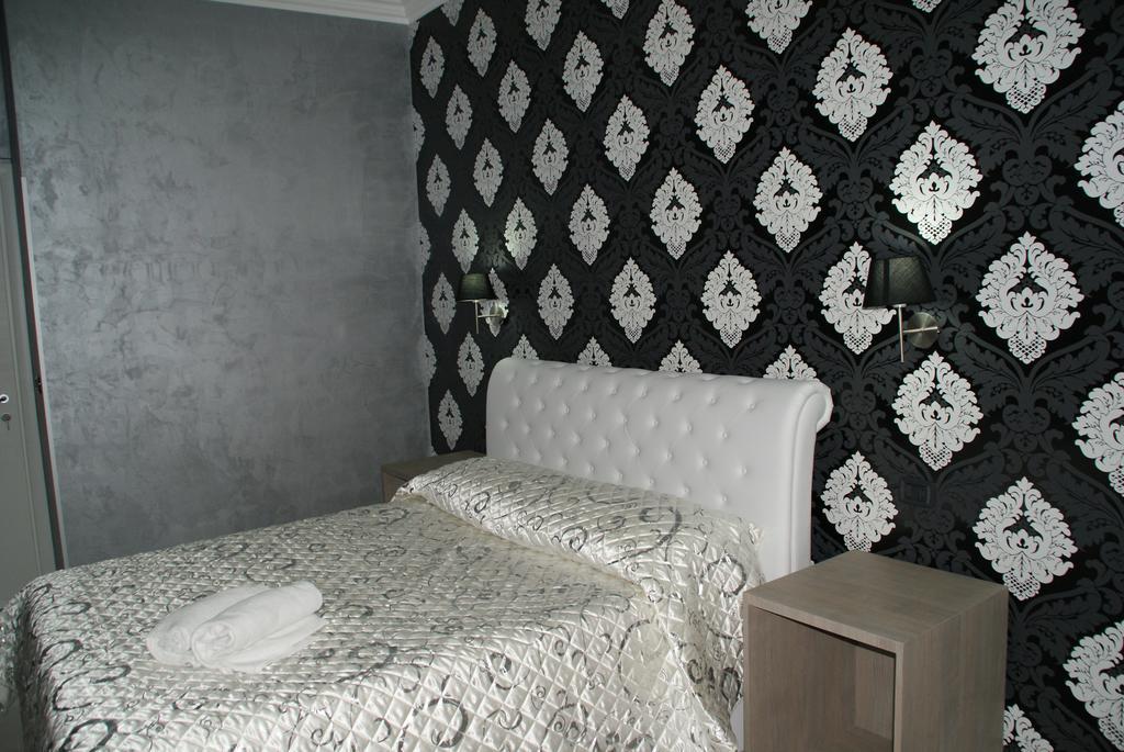 Sunshine Guest house *