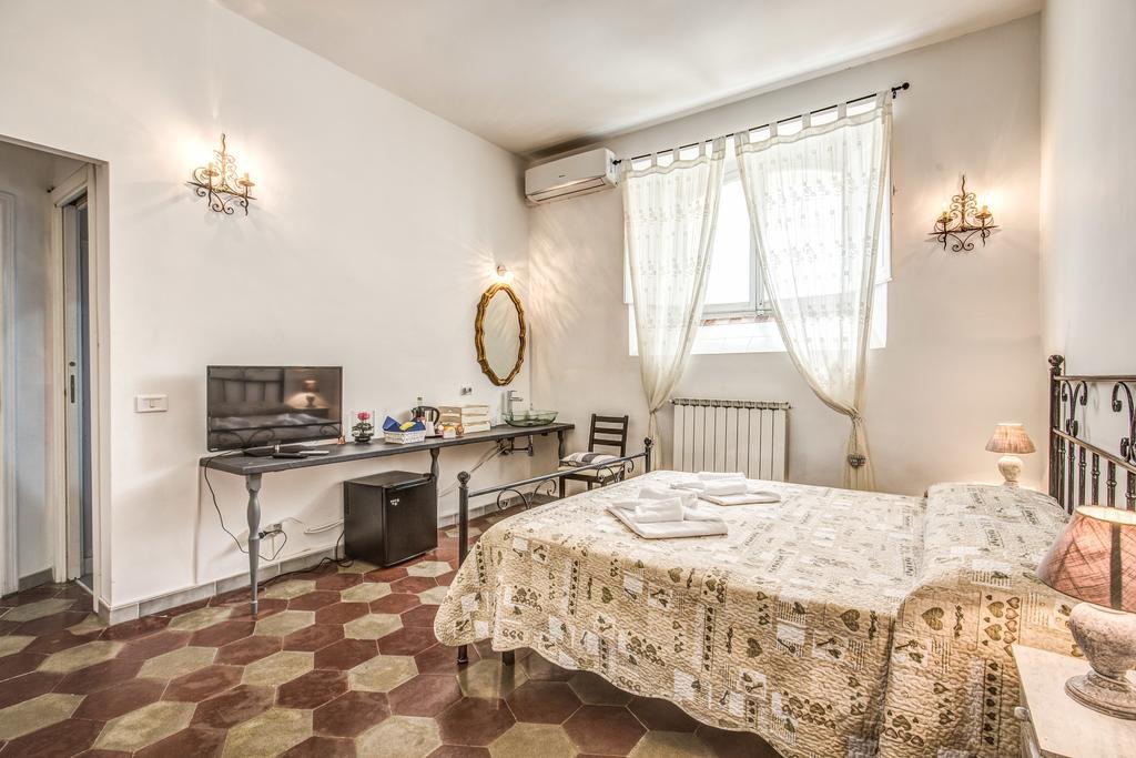 Relais La Torretta Bed & Breakfast Rome
