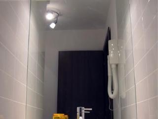 Hold - Luxury 2* Rome